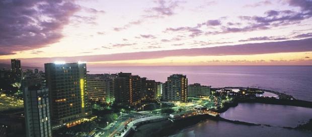 Las mejores vacaciones en Tenerife 2017 / 2018. Las mejores vacaciones en Tenerife 2017 / 2018.