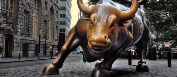 Wall Street in New York City / Sam Valadi, Flickr CC BY-SA 2.0 Wall Street in New York City / Sam Valadi, Flickr CC BY-SA 2.0