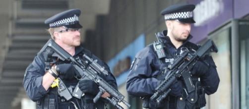 Britain in security lockdown as armed cops flood the streets to ... - mirror.co.uk