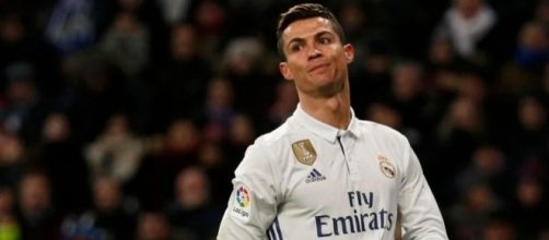 Real Madrid : CR7 soupçonné d'avoir été aidé par un adversaire !