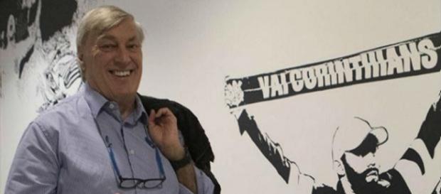 Flávio Adauto fala sobre possíveis reforços para o Corinthians em 2017 Flávio Adauto fala sobre possíveis reforços para o Corinthians em 2017