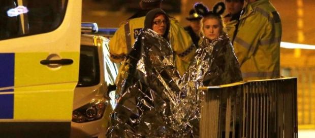 Manchester, attentato al concerto di Ariana Grande: almeno 19 ... - lastampa.it Manchester, attentato al concerto di Ariana Grande: almeno 19 ... - lastampa.it