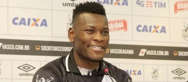 Paulão também era desejo de outros clubes brasileiros Paulão também era desejo de outros clubes brasileiros