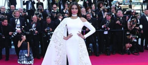 Sonam Kapoor at Cannes 2016 red carpet - soulbyweekly.com Sonam Kapoor at Cannes 2016 red carpet - soulbyweekly.com