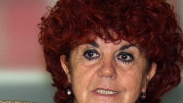 Scuola, il Miur spiega come considerare la media dei 27 alunni per classe nell'assegnazione delle cattedre.