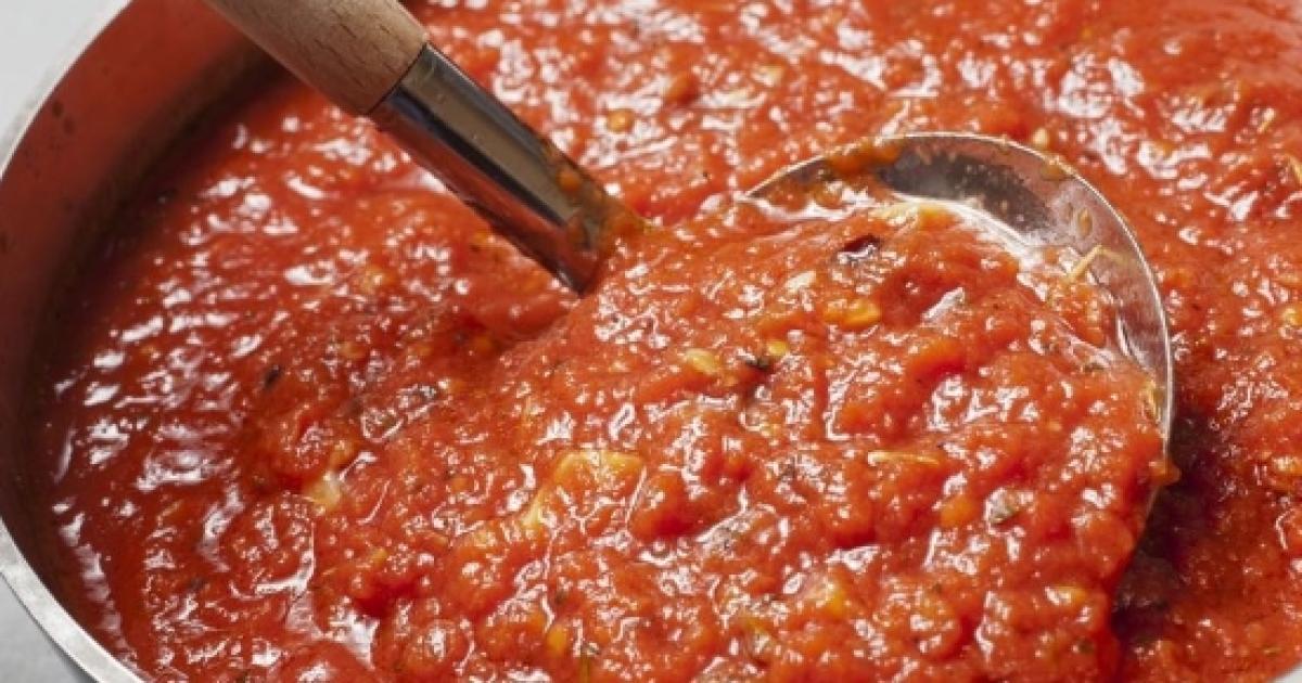 Sugo Con Soffritto Di Aglio E Cipolla Cottura Lunga Toccasana Per Il