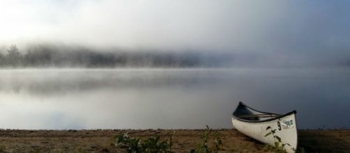 Two fathers, two sons, died together on a canoe trip in Northern Manitoba, Canada /photo by olivierlabb1, pixabay.com