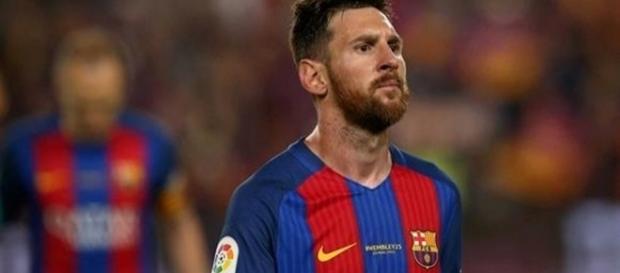 Camisa 10 do Barcelona é acusado de fraude Camisa 10 do Barcelona é acusado de fraude