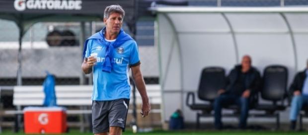 Renato levará time completo para Recife, mas maioria dos jogadores serão poupados Renato levará time completo para Recife, mas maioria dos jogadores serão poupados