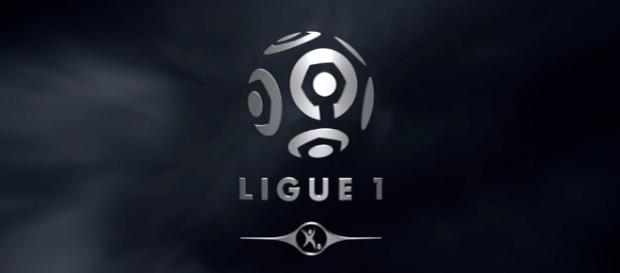 Un grand milieu de terrain va rejoindre le PSG? Un grand milieu de terrain va rejoindre le PSG?