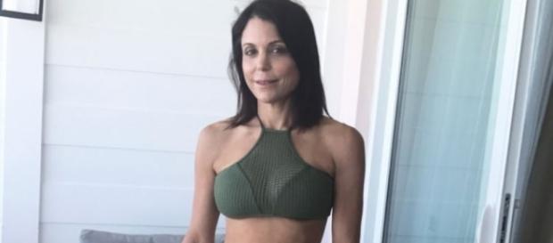 Bethenny Frankel Faces Backlash for Dolphin Comments - people.com Bethenny Frankel Faces Backlash for Dolphin Comments - people.com