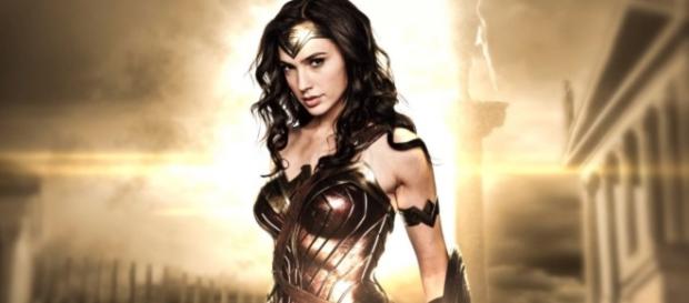 Gal Gadot is bringing the final 'Wonder Woman' trailer to the MTV ... - batman-news.com Gal Gadot is bringing the final 'Wonder Woman' trailer to the MTV ... - batman-news.com