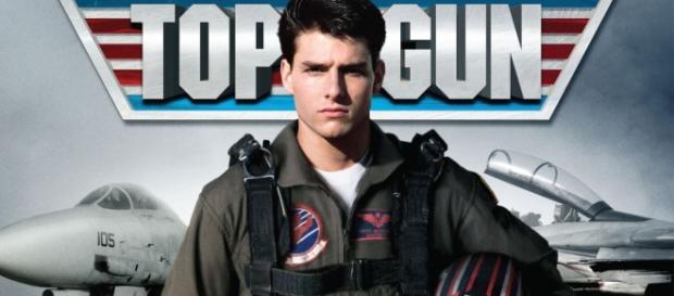Tom Cruise l'attore protagonista di Top Gun Tom Cruise l'attore protagonista di Top Gun