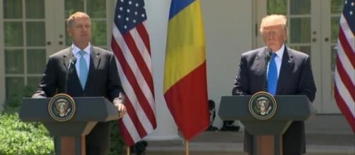 Romanian President Klaus Iohannis and U.S. President Trump. / Image screenshot by PBS Newhour via https://youtu.be/Gw2HZcBd-ng