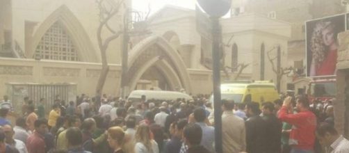 Egitto, attentati in due chiese durante la messa: più di 30 morti ... - ilprimatonazionale.it
