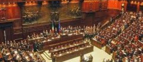 Gli incredibili privilegi dei parlamentari italiani (in carica e ... - meridionews.it