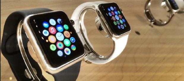 Apple Watch | by shinya CC BY-ND 2.0 https://www.flickr.com/photos/shinyasuzuki/17078894786 Apple Watch | by shinya CC BY-ND 2.0 https://www.flickr.com/photos/shinyasuzuki/17078894786