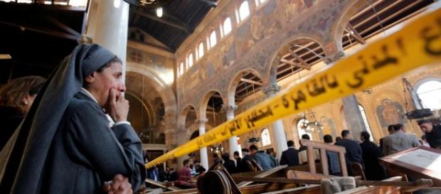Egypte: l'attentat dans une église copte ciblait les femmes et les ... - rfi.fr Egypte: l'attentat dans une église copte ciblait les femmes et les ... - rfi.fr