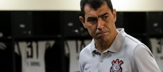 Fábio Carille pode ganhar dois novos reforços para sua equipe (Foto: Reprodução / Escolafabiocarille.com.br) Fábio Carille pode ganhar dois novos reforços para sua equipe (Foto: Reprodução / Escolafabiocarille.com.br)