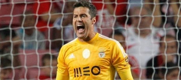 Júlio Cesar disse que pretende encerrar a carreira no Benfica Júlio Cesar disse que pretende encerrar a carreira no Benfica