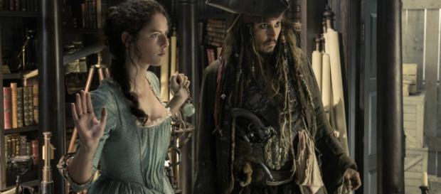 Pirates of the Caribbean' tries to turn back time - CNN.com - cnn.com Pirates of the Caribbean' tries to turn back time - CNN.com - cnn.com