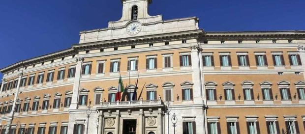 Riforma pensioni, ultime novità 26 maggio 2017: due nuovi ddl costituzionali per tutele giovani Riforma pensioni, ultime novità 26 maggio 2017: due nuovi ddl costituzionali per tutele giovani
