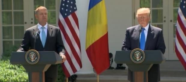 Romanian President Klaus Iohannis and U.S. President Trump. / Image screenshot by PBS Newhour via https://youtu.be/Gw2HZcBd-ng Romanian President Klaus Iohannis and U.S. President Trump. / Image screenshot by PBS Newhour via https://youtu.be/Gw2HZcBd-ng