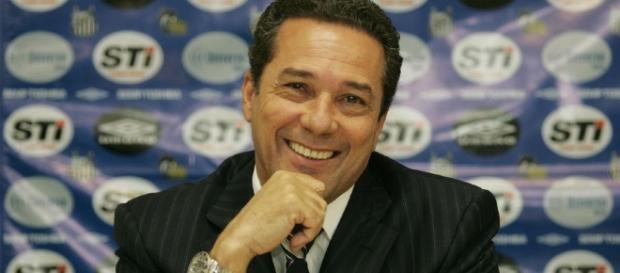 Vanderlei Luxemburgo está de volta ao futebol Vanderlei Luxemburgo está de volta ao futebol