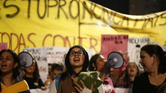 Manifestation au Br&eacute;sil : l&rsquo;arm&eacute;e vient en renfort - liberation.fr