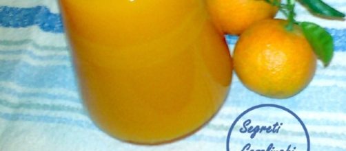 Delizioso liquore al miele e al gusto di mandarino.