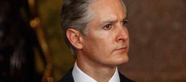Ante focos rojos en campaña de Alfredo Del Mazo, Secretarios de ... - diariotiempo.mx Ante focos rojos en campaña de Alfredo Del Mazo, Secretarios de ... - diariotiempo.mx