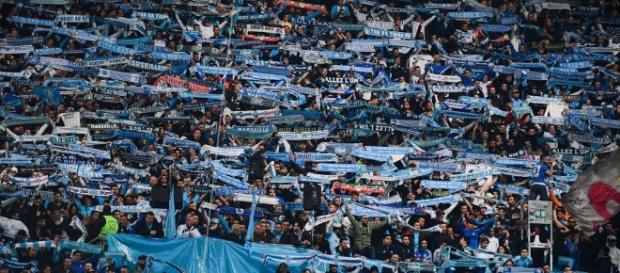 Foot OM - OM : Sanctionnés par la LFP, les Ultras attaquent ... - foot01.com Foot OM - OM : Sanctionnés par la LFP, les Ultras attaquent ... - foot01.com