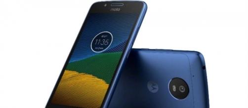 Moto G5 leaks in blue sapphire colour | Digit.in - digit.in
