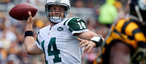 Report: Former Jets QB Ryan Fitzpatrick wants to play in 2017 ... - usatoday.com