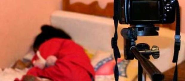 Garotinha pede vídeo íntimo - Google Garotinha pede vídeo íntimo - Google