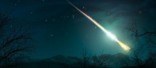 Enorme palla di fuoco nei cieli del Sud, una meteora illumina la ... - meteoweb.eu