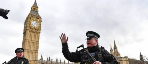 London Terror: Scenes of Chaos After Attack Near U.K. Parliament ... - nbcnews.com