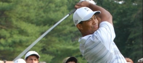 via Wikimedia Commons - Tiger Woods, champion golfer, drives the ball down range during the inaugural en:Earl Woods Memorial Pro-Am Tournament.