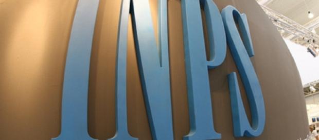 Doppia domanda per accedere all'Ape e alla Quota 41 Doppia domanda per accedere all'Ape e alla Quota 41