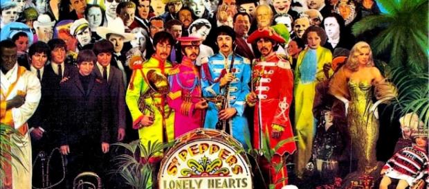 Sgt. Pepper's' Lonely Hearts Club Band compie 50 anni. Sgt. Pepper's' Lonely Hearts Club Band compie 50 anni.