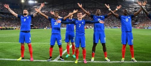 Euro 2016 : La presse allemande accuse l'équipe de France de dopage - francetvinfo.fr