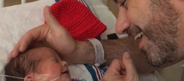 Jimmy Kimmel hace llorar a su público con el relato de cómo su bebé recién nacido enfrentó una cirugía de corazón - toofab.com Jimmy Kimmel hace llorar a su público con el relato de cómo su bebé recién nacido enfrentó una cirugía de corazón - toofab.com
