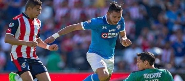 La limpia funcionó! Cruz Azul le gana a las Chivas 2-0 - periodicocentral.mx La limpia funcionó! Cruz Azul le gana a las Chivas 2-0 - periodicocentral.mx