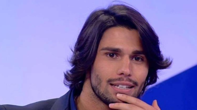 Anticipazioni Uomini e Donne: la scelta di Luca Onestini