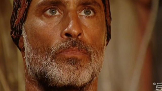 Isola dei Famosi: Raz Degan stupisce tutti