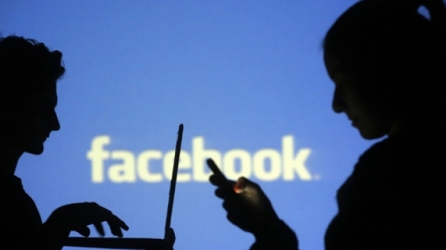 La violenza all'interno delle coppie di adolescenti si esprime ... - agenpress.it