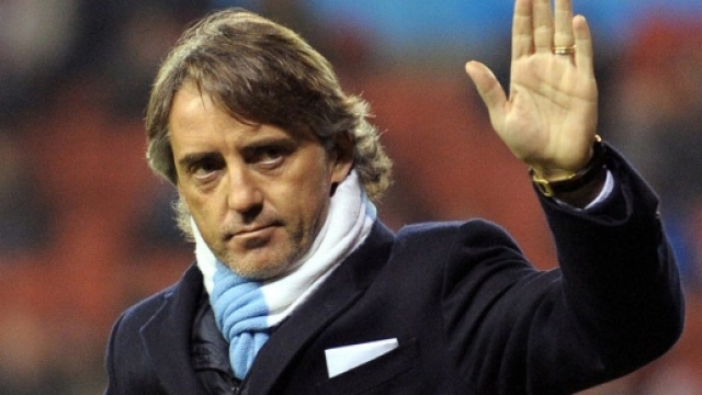 Sacked Manchester City boss Roberto Mancini takes out full page ... - mirror.co.uk