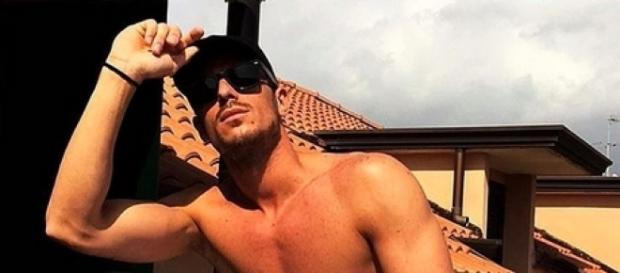 Uomini e Donne: spiacevole episodio per Mattia Marciano - melty.it Uomini e Donne: spiacevole episodio per Mattia Marciano - melty.it