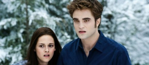 Kristen Stewart reflects on hate from Twilight fans - digitalspy.com