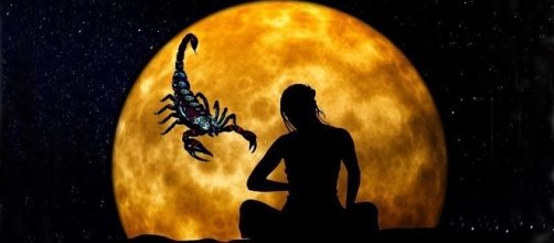 Oroscopo di domani | previsioni di lunedì 5 giugno 2017, Luna in Scorpione: ecco i segni fortunati